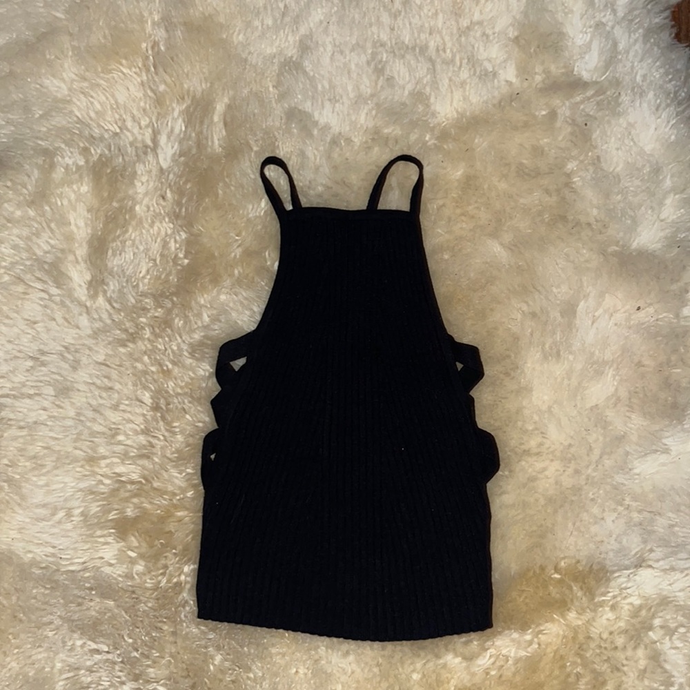 Lelia collection black sweater, crop top